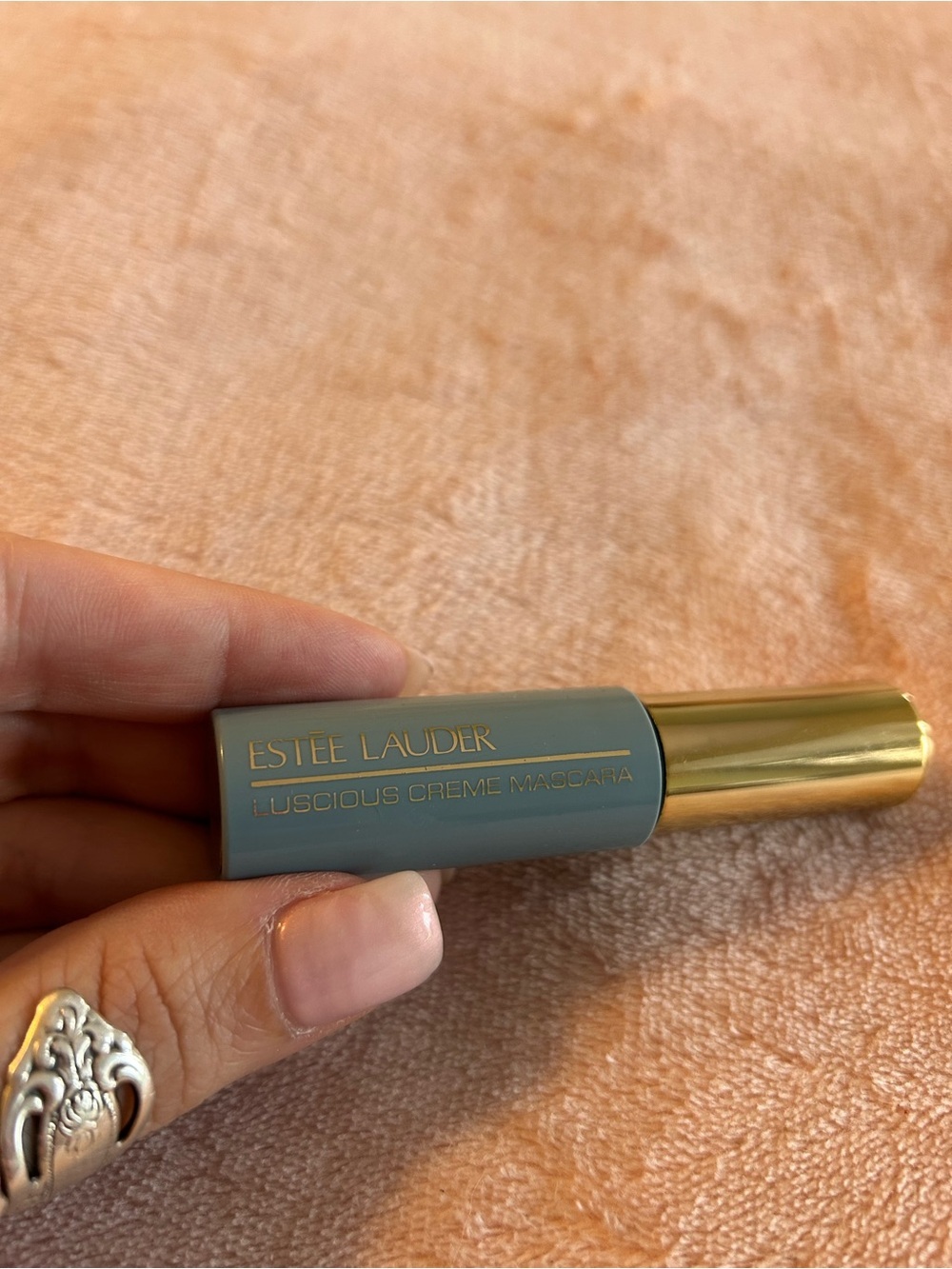 Estée Lauder discontinued Luscious Crème Mascara lustrous black travel rare - Picture 1 of 3